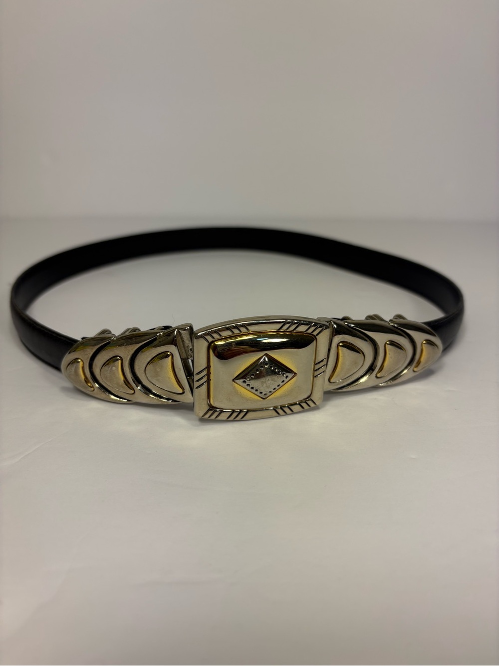 Vintage Southwestern Chic Women's Black Belt with Two-Tone Gold Accent Buckle